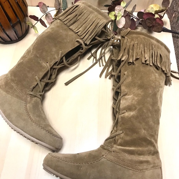 Camel suede fringe Boot - Picture 3 of 4